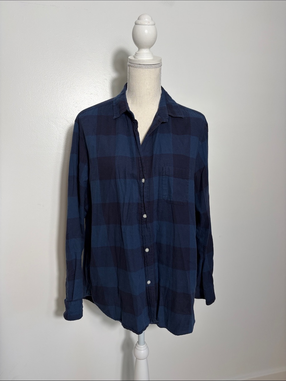 Grayson Navy Plaid Button-Up Shirt Size 4
